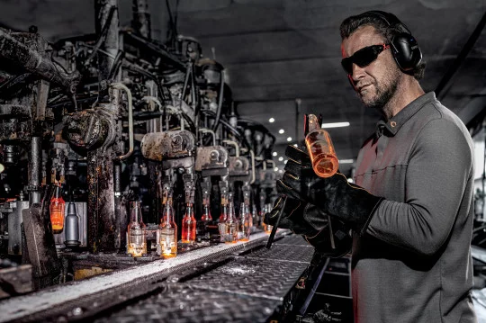 The Uvex glasing being worn in a bottling plant